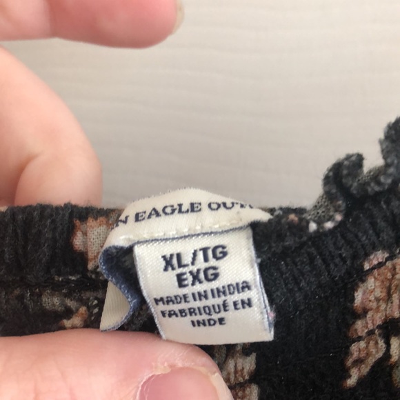 Black and Pink Floral Romper - Picture 4 of 5